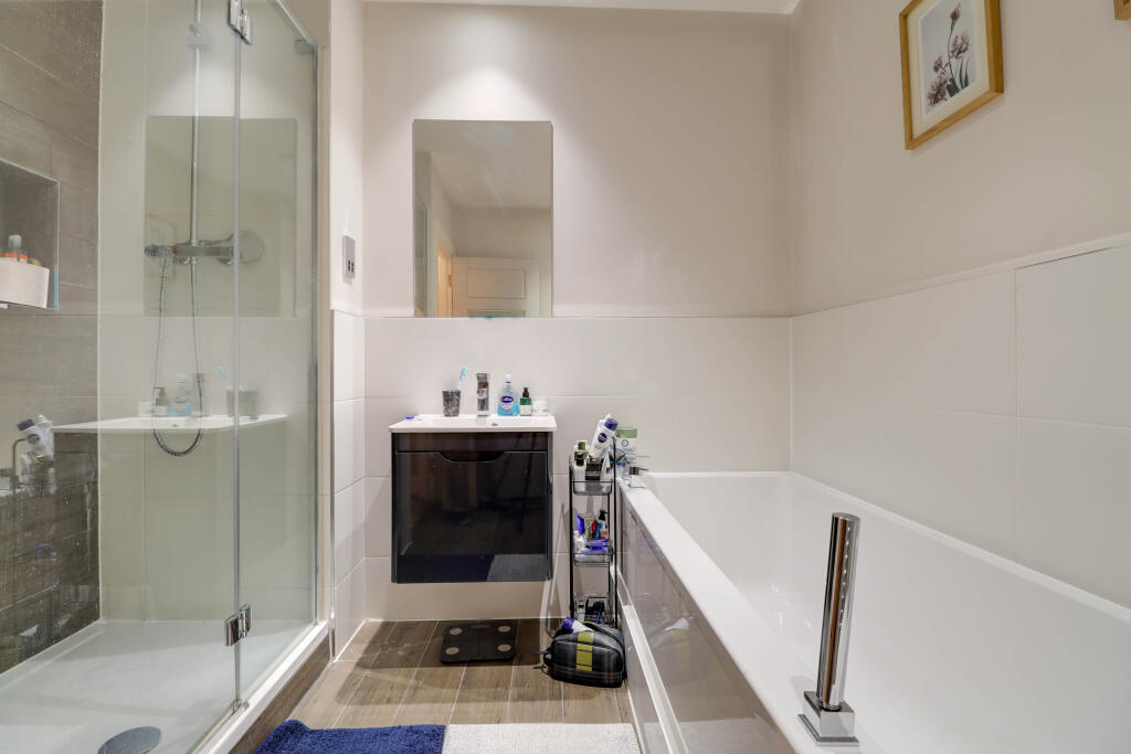 Additional image 10 of Old Post House, Harpenden, Hertfordshire, AL5