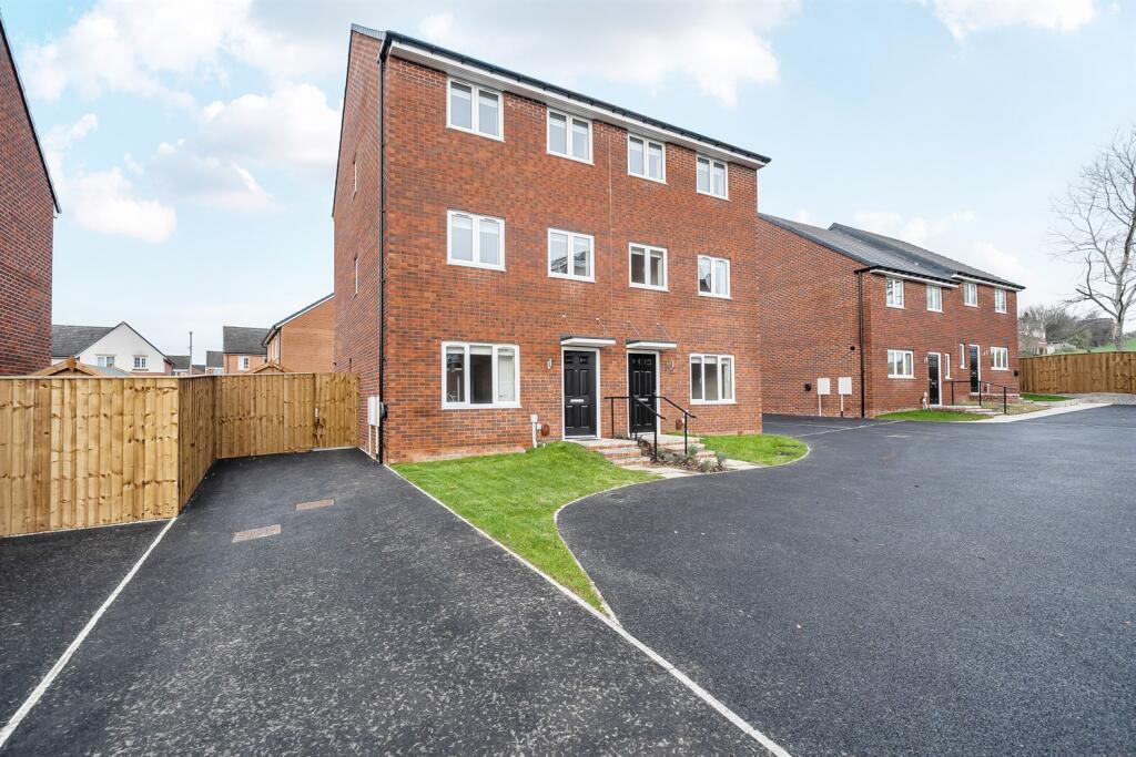 Main image of property: Binggeli Grove, WF9