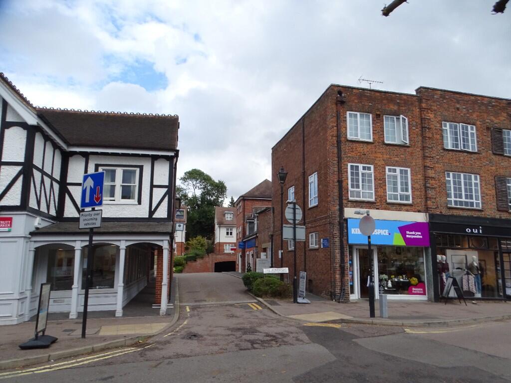 Additional image 7 of Burgundy House, 22 The Foresters, Harpenden, Hertfordshire, AL5
