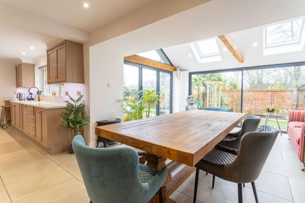 Fleet Lane, Finchampstead, RG40 photo 3