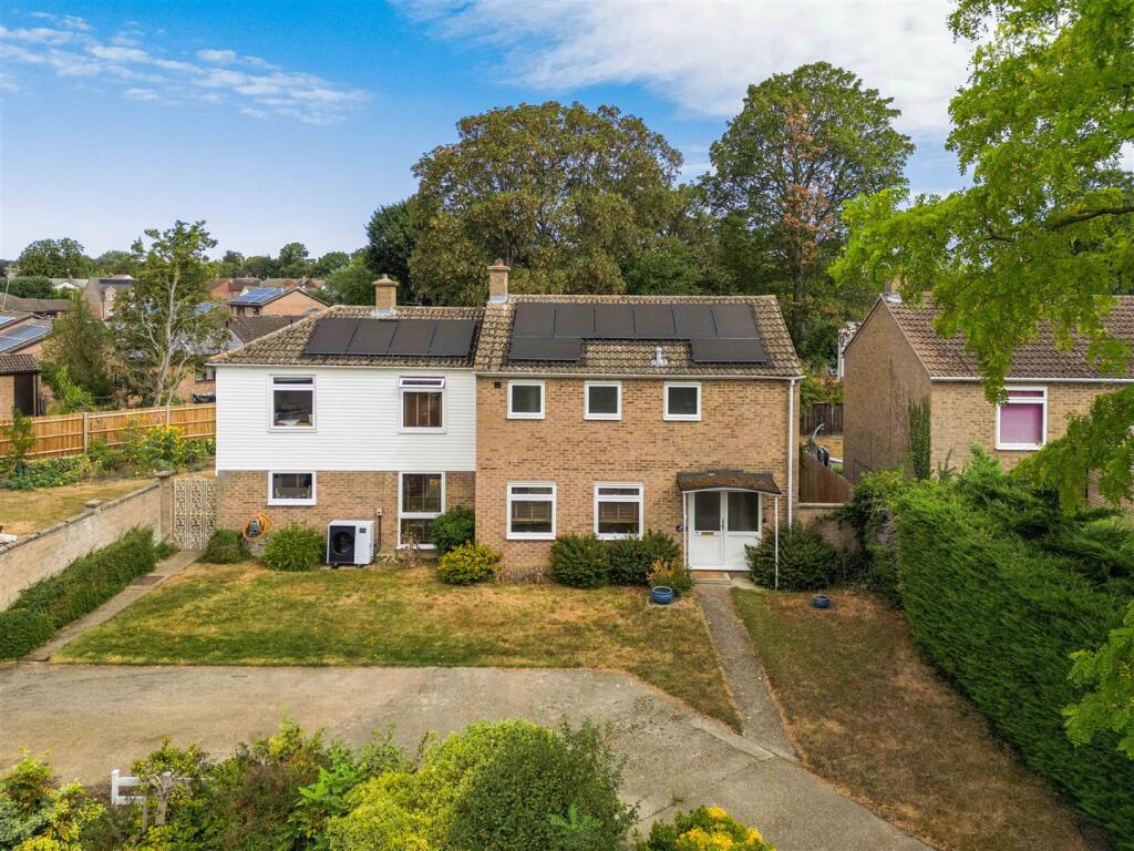 Main image of property: Vine Close, Stapleford, Cambridge