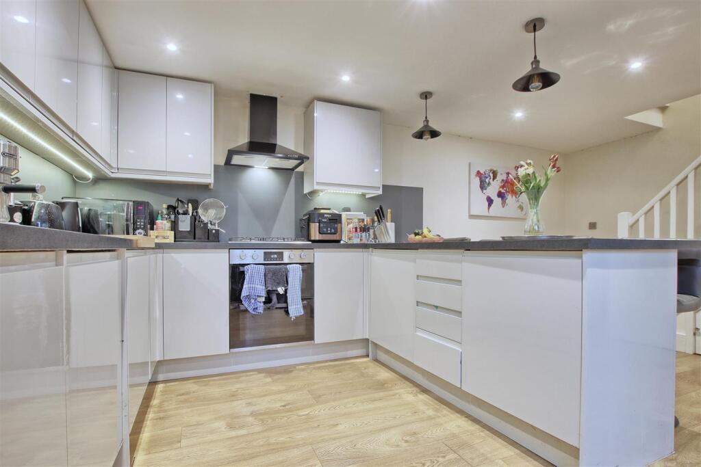 House in Cambridge - View 4