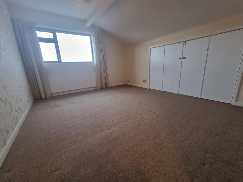 Neale Street, Barry, CF62 photo 4