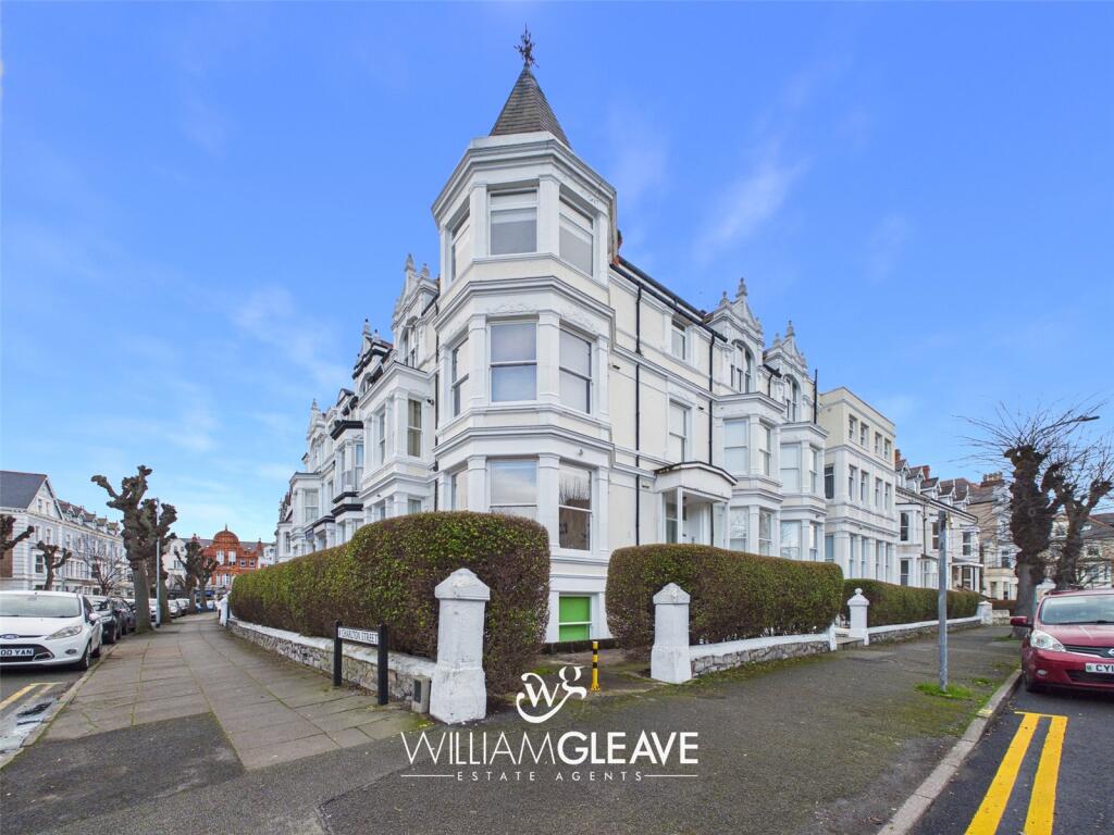 1-bed flat on Trinity Square, Llandudno, Conwy, LL30, £120,000