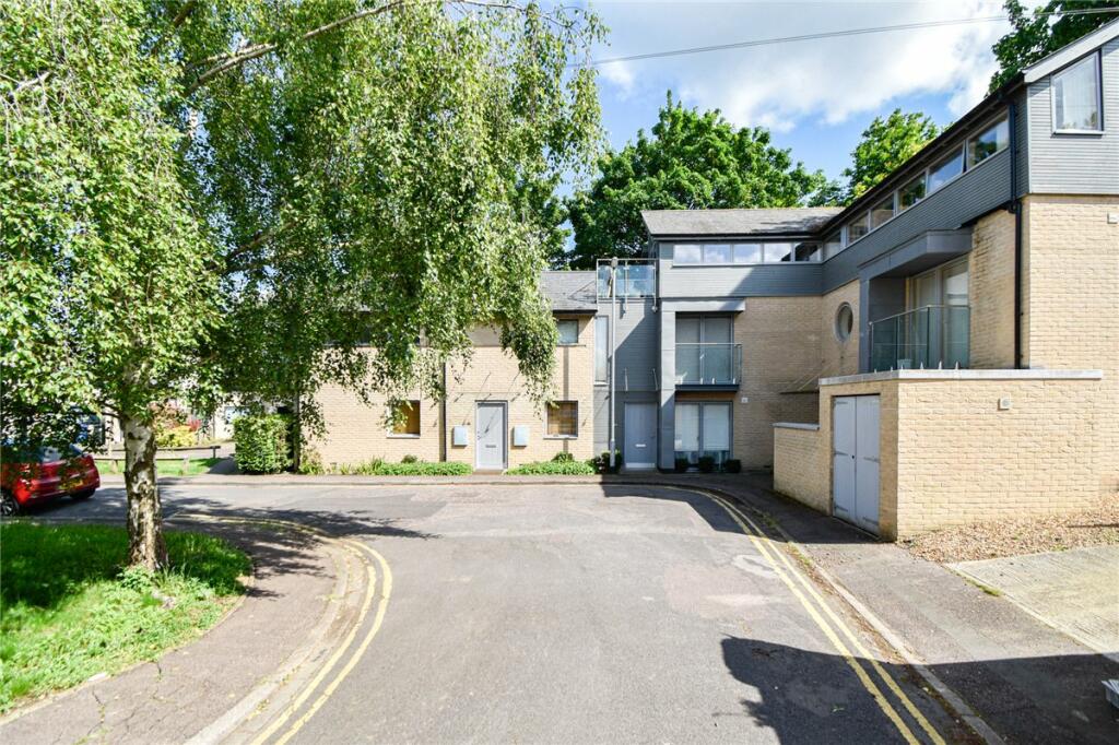 Main image of property: Benson Place, Cambridge, CB4