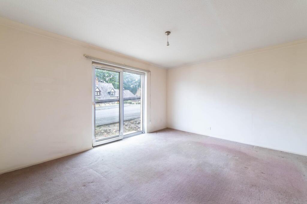 Apartment in Durham - View 3