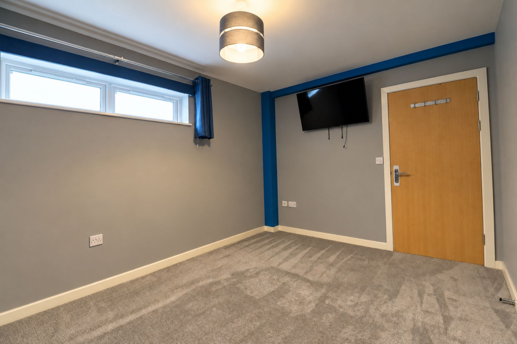 Apartment in Doncaster, North Lincolnshire - View 2