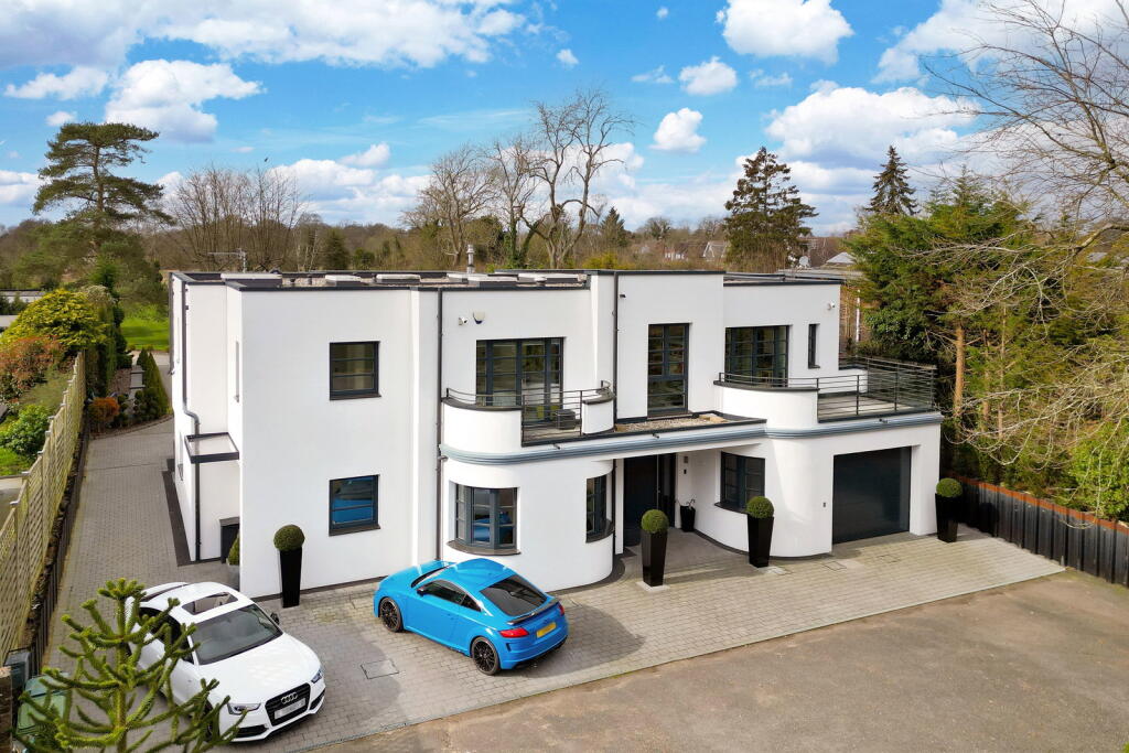 Main image of property: Shepherds Lane, Chorleywood, WD3