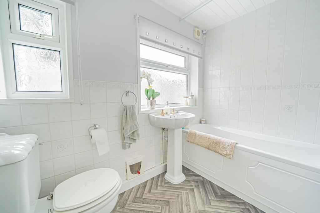 Additional image 13 of Lugtrout Lane, Catherine-De-Barnes, B91