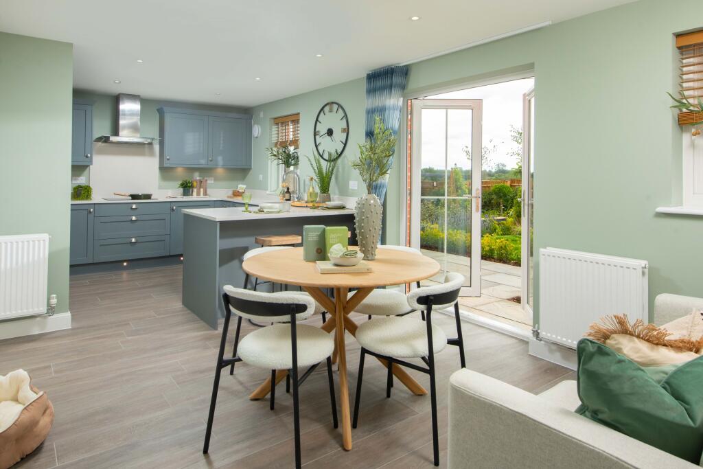 Main image of property: Oxlip Blvd, 
Ipswich, 
Suffolk, 
IP1 6FA