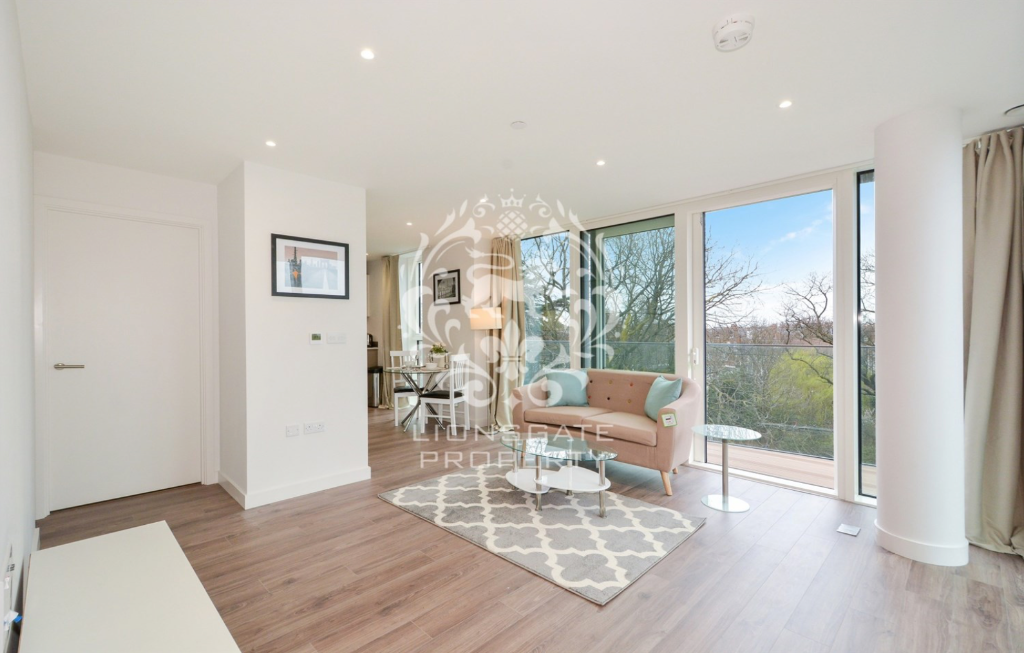 Main image of property: Newnton Close, London, N4