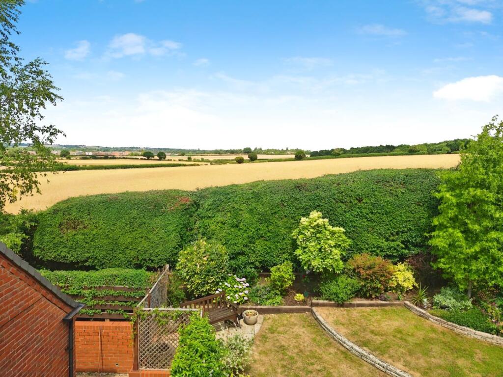 Neptune Drive, Stratford-upon-Avon - View 2