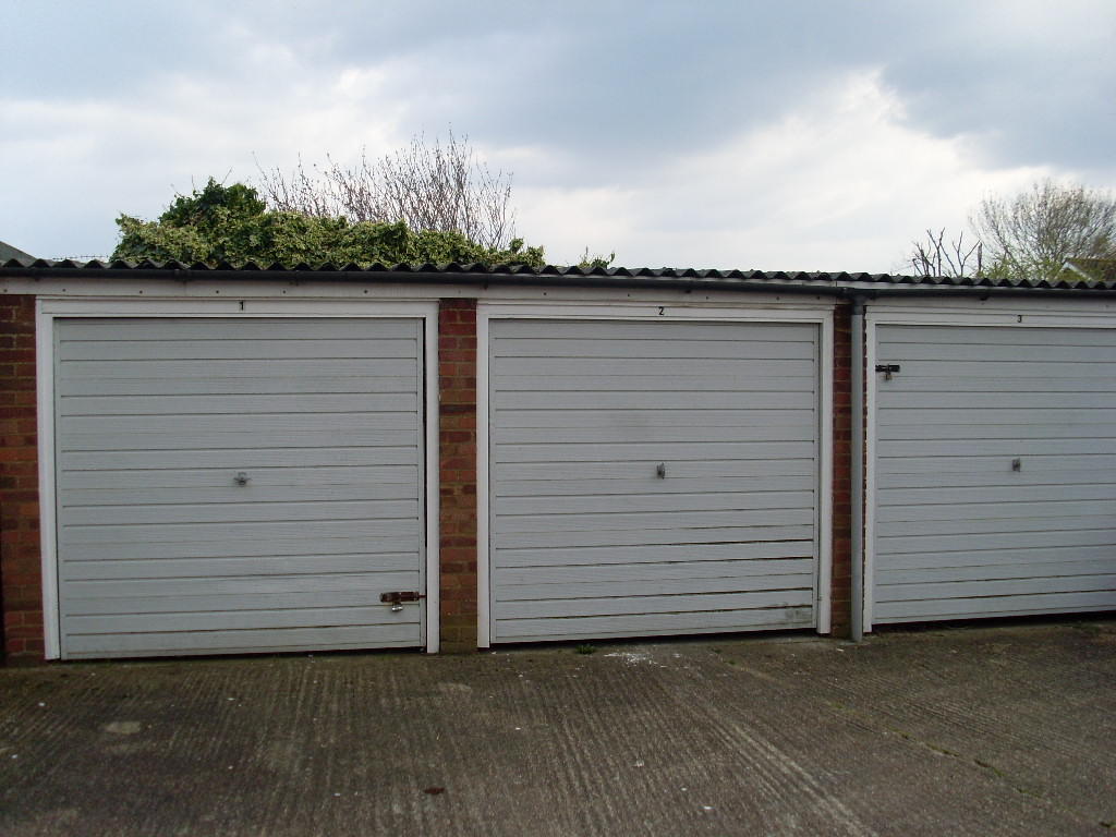 Main image of property: Orchard Avenue,Rainham,RM13
