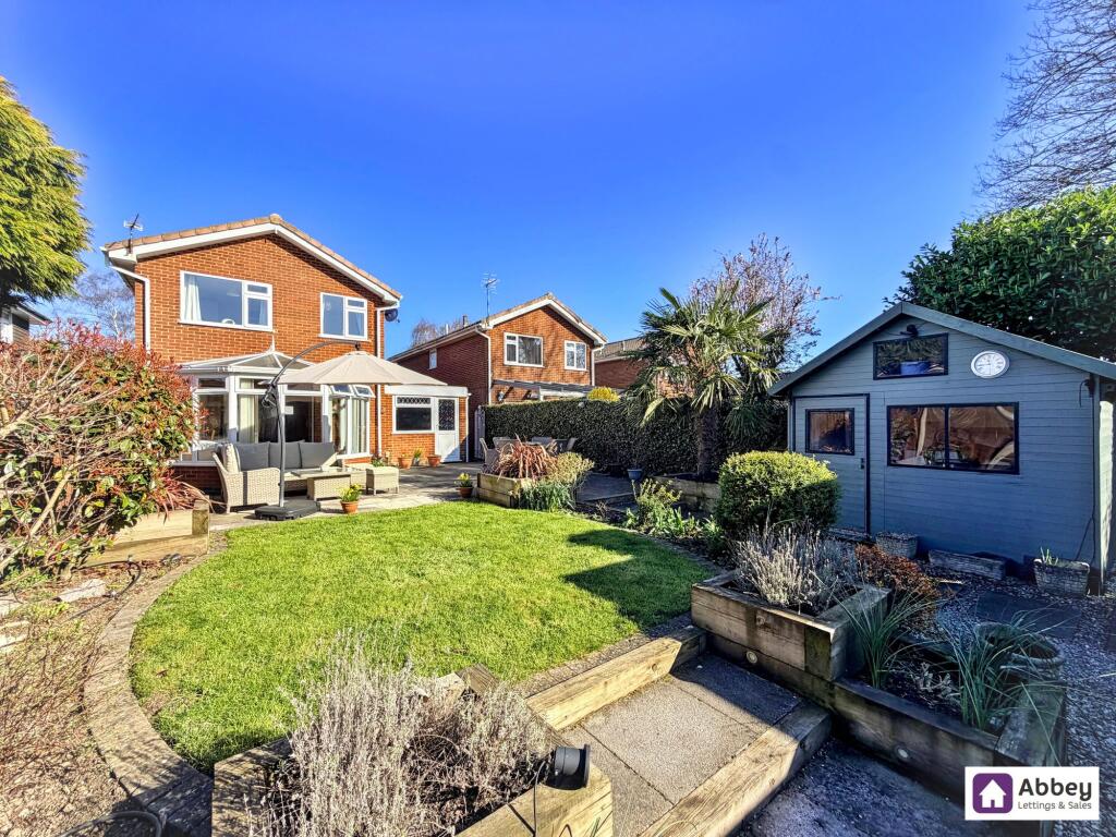 Main image of property: Chater Close, Leicester, LE5