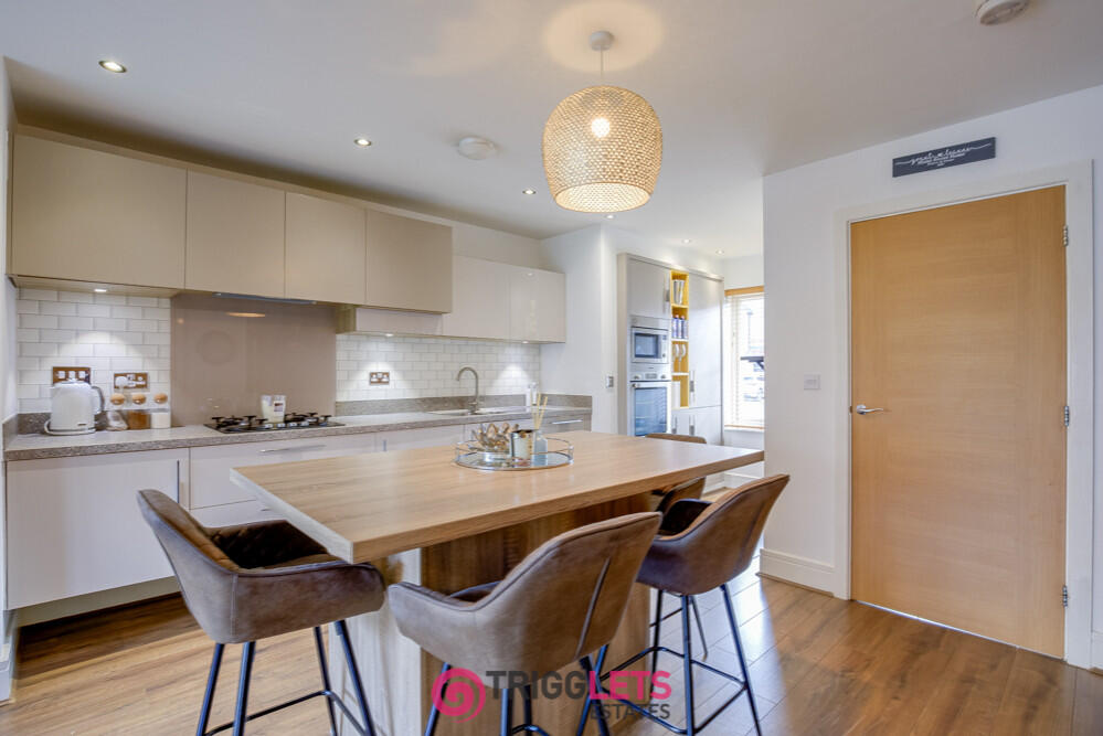 House in Sheffield - View 5