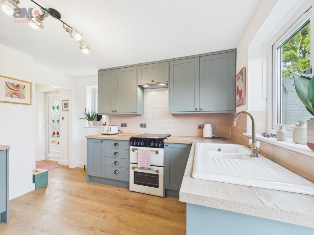 House in Rochford, Canewdon - View 5