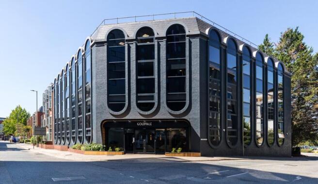 Goldvale House  Woking  Office 1.jpg