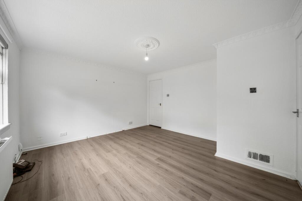 House in Carfin, Jerviston, Ravenscraig - View 3