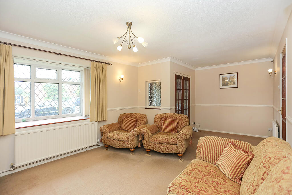 House in Solihull, Monkspath - More