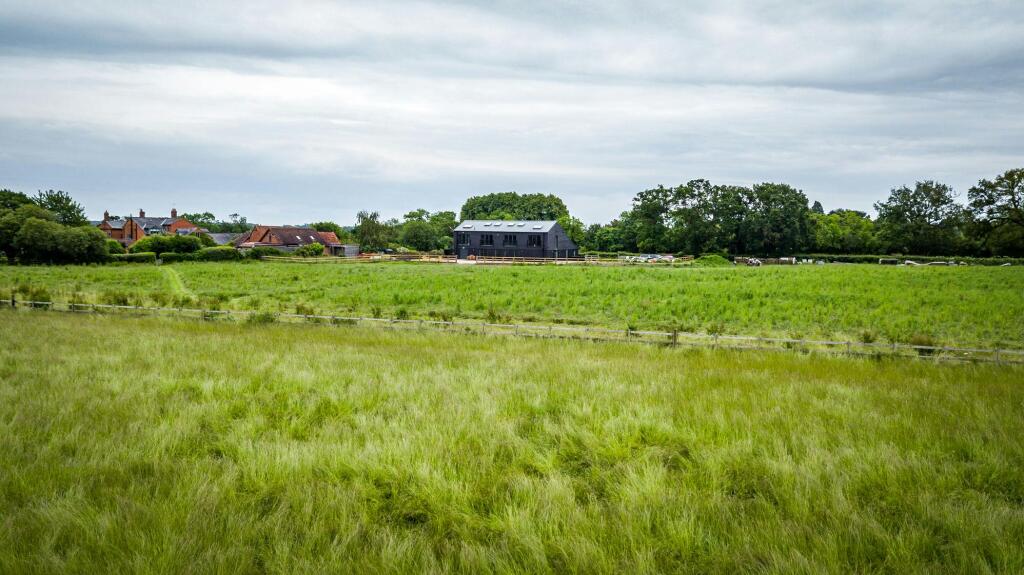 Cow Shed 0031-copy.jpg
