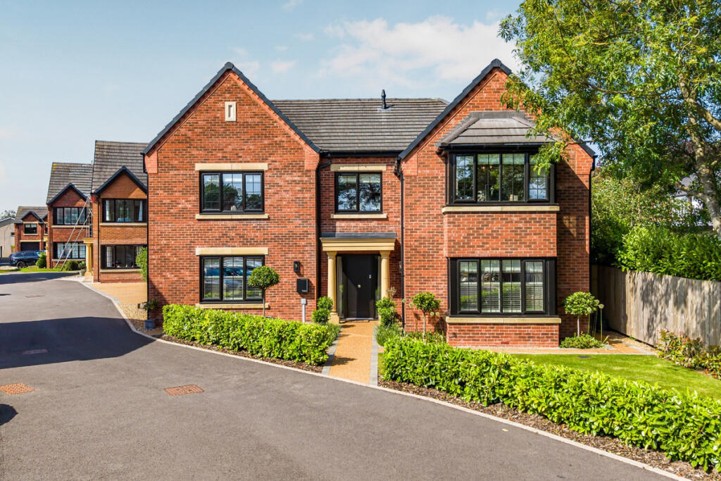 Main image of property: Springmount Close, Hartford