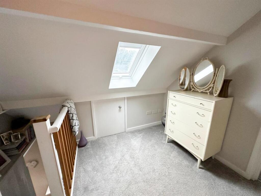 Additional image 35 of Ladymead, Glenlyon Avenue, Keighley