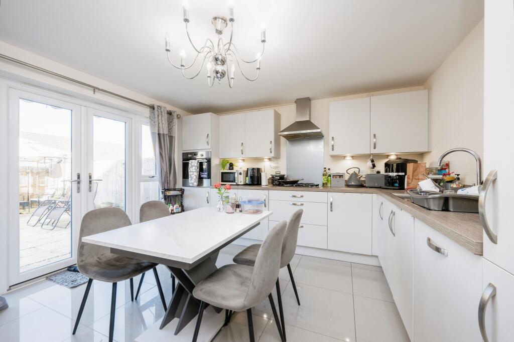 Thistle Lane, Wixams, Bedford, Bedfordshire, MK42 photo 2