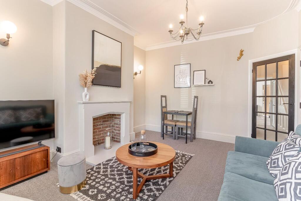 House in Harrogate - More