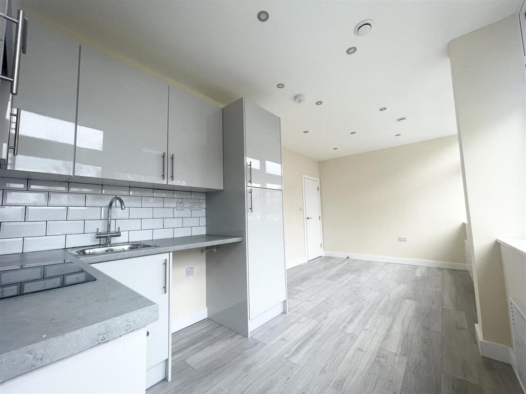 Additional image 5 of Manchester Road, Burnley