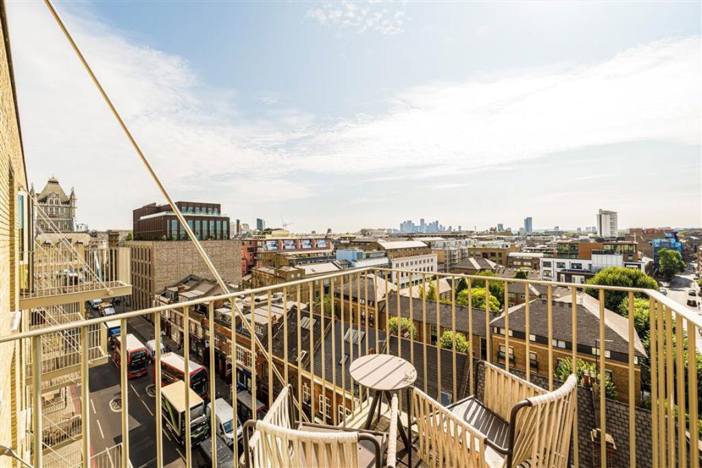 Apartment in London - More