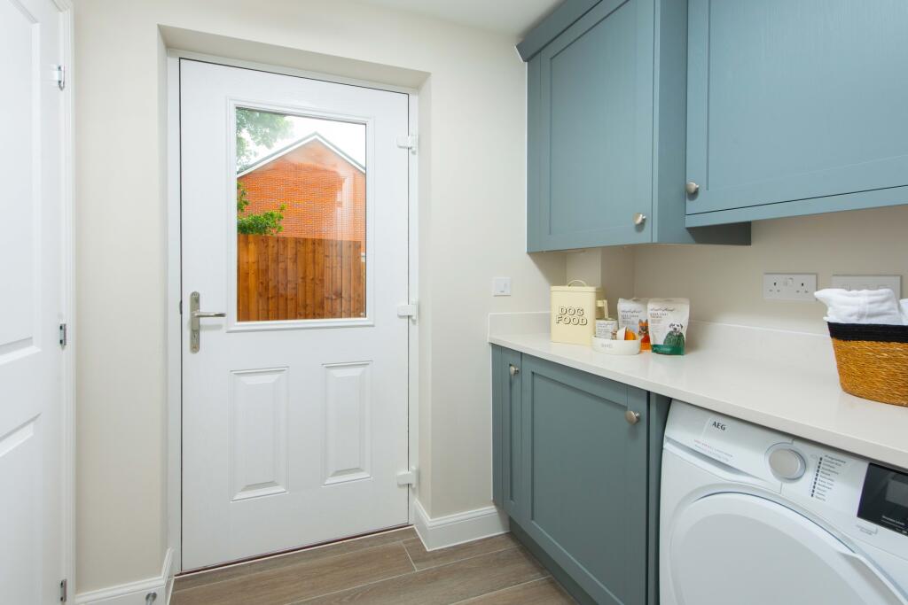 House in Ipswich, Whitton - View 3
