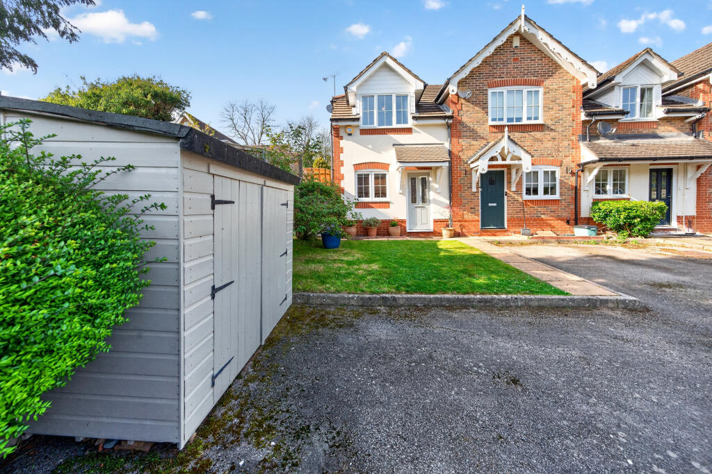 Main image of property: Marlow Bottom, Marlow, SL7