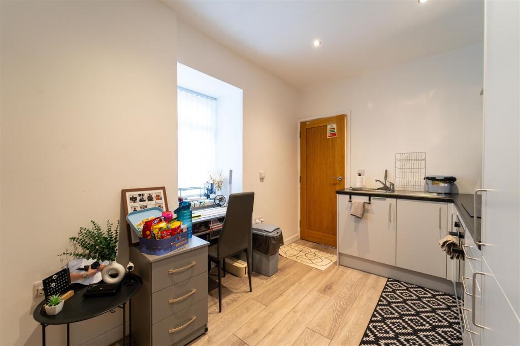 Additional image 3 of Oak Tree Lane, Selly Oak, Birmingham, West Midlands, B29