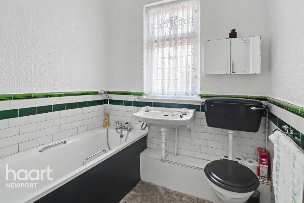 3-bed semi-detached on Dewsland Park Road, Newport, £310,000