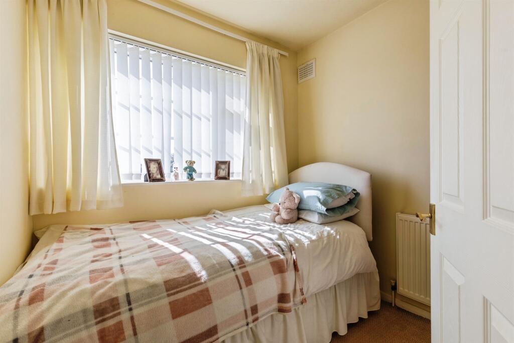 House in Coventry, West Midlands - More