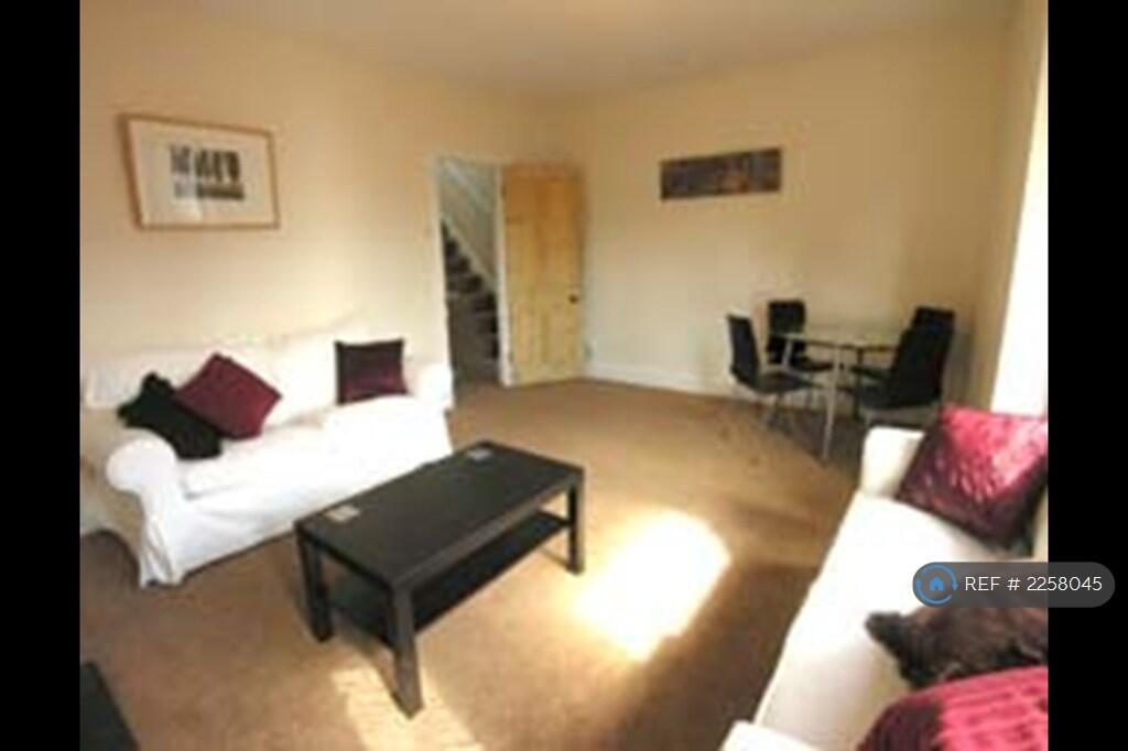 Main image of property: Wantage Road, Reading, RG30