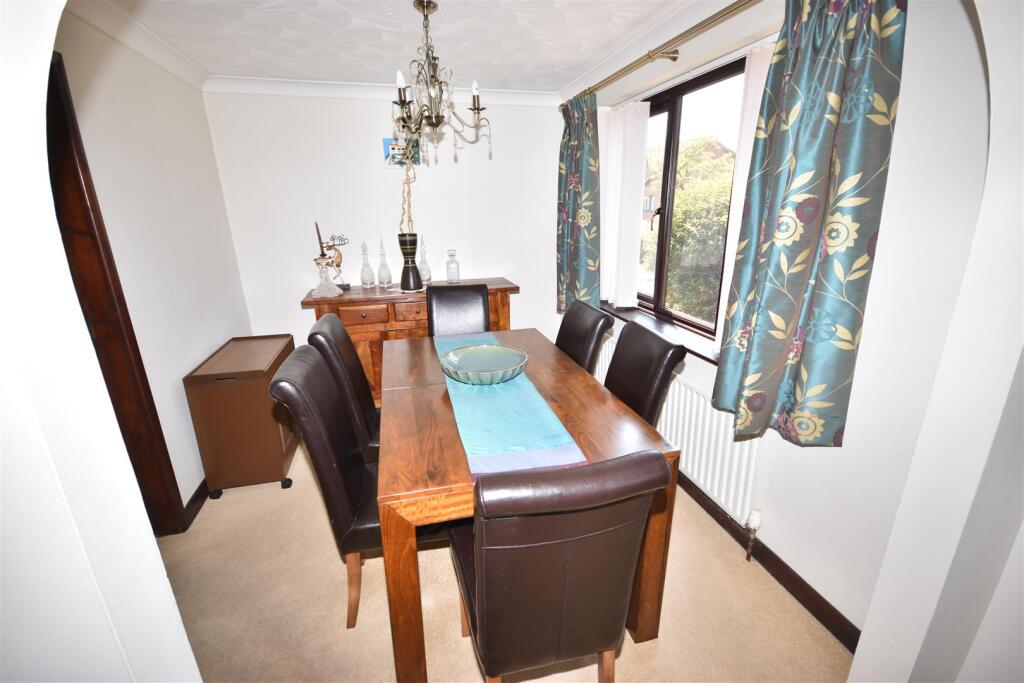 House in North Kesteven, Ruskington - More