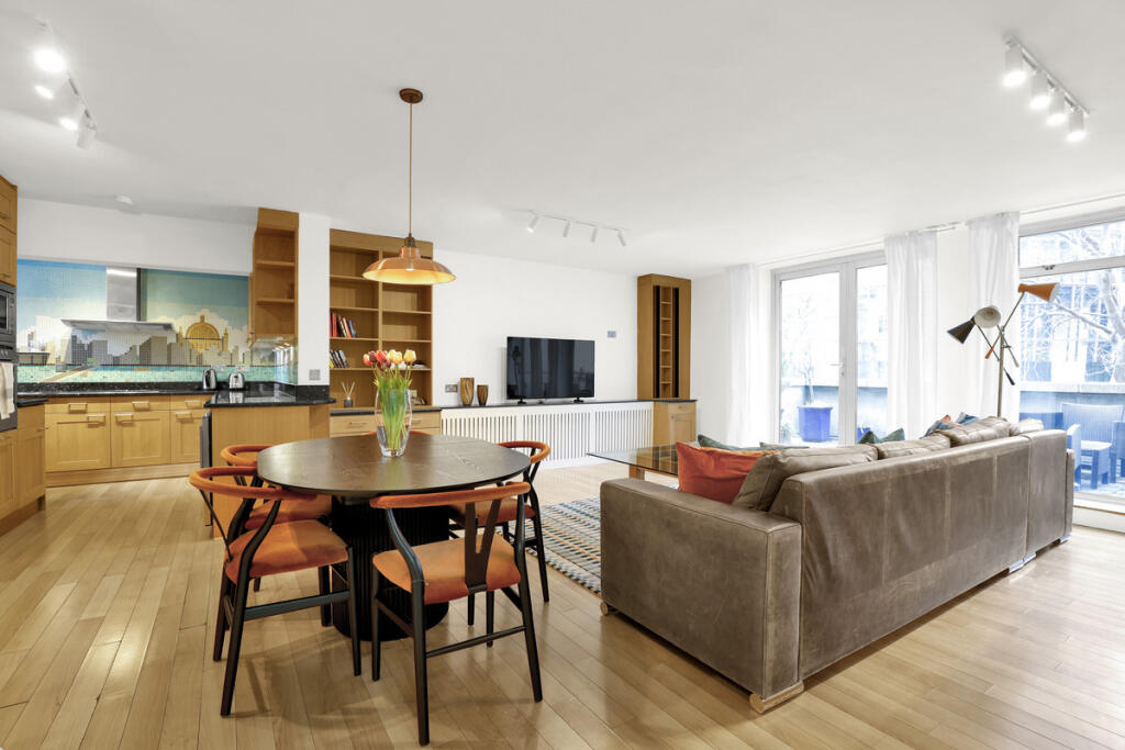 Main image of property: Upper Ground, London, SE1