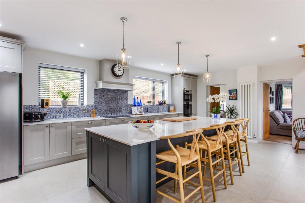 House in Bath - View 4