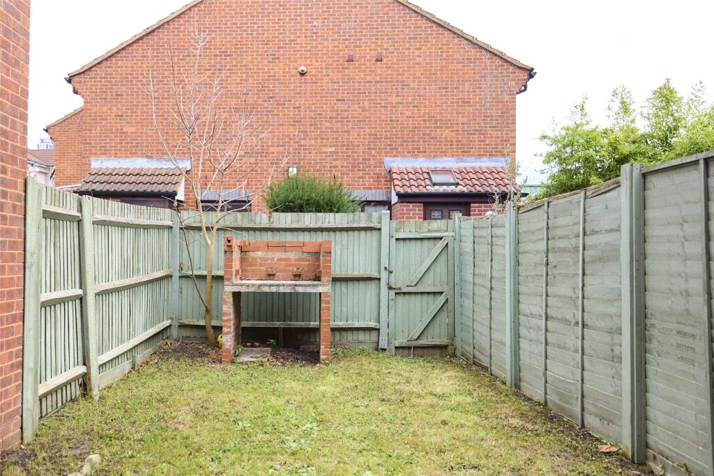 2 bedroom terraced house for rent