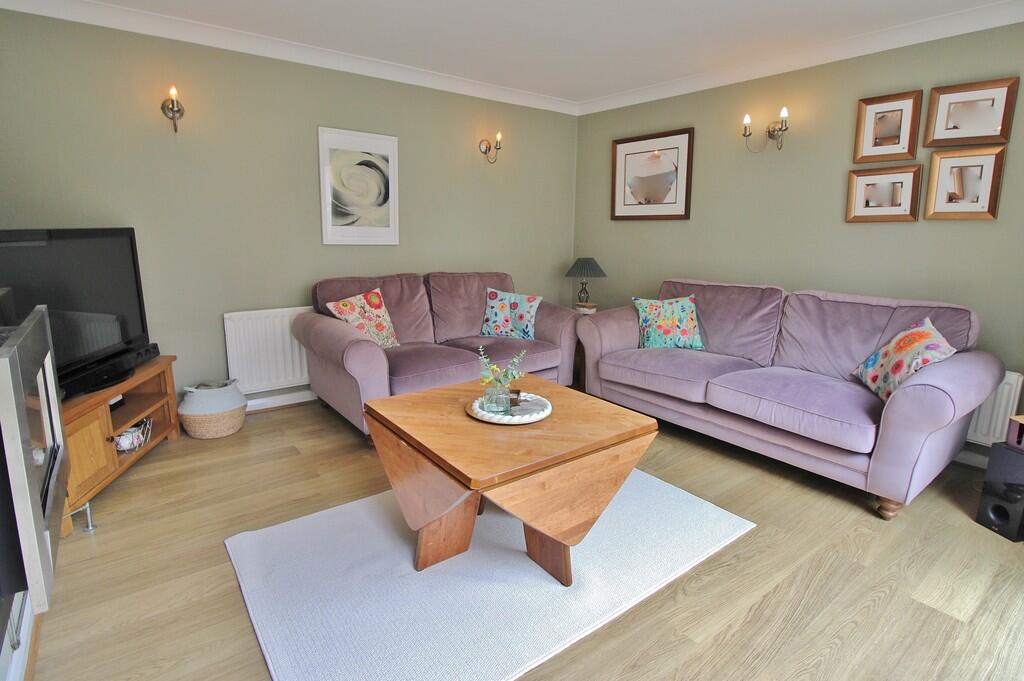 House in Portsmouth - View 5
