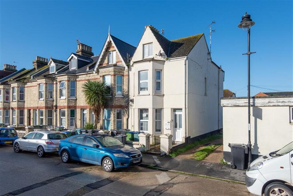 Main image of property: Bayford Road, Littlehampton, BN17