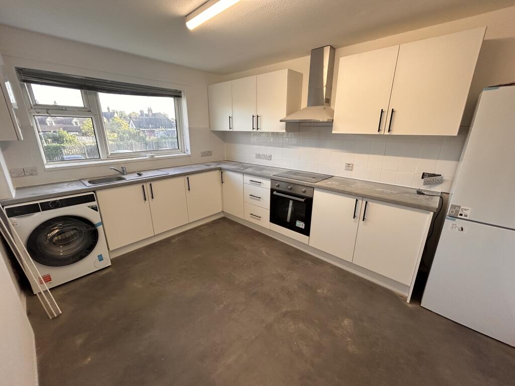 Apartment in Sandy, Beeston - View 5