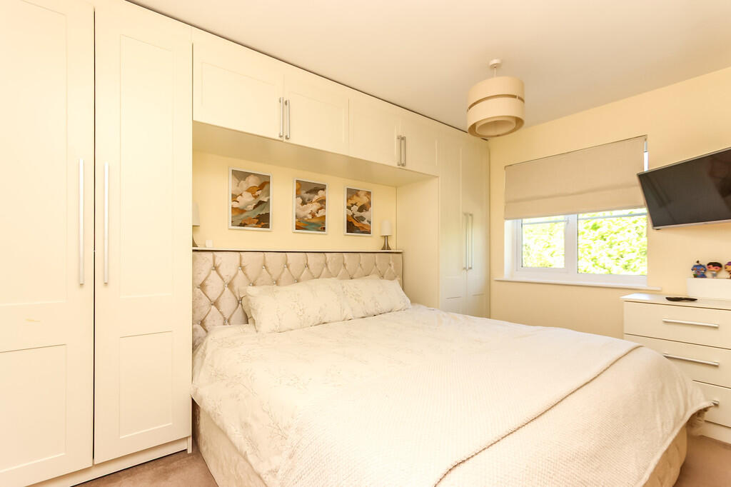 House in Wellingborough, Redhill Grange - More