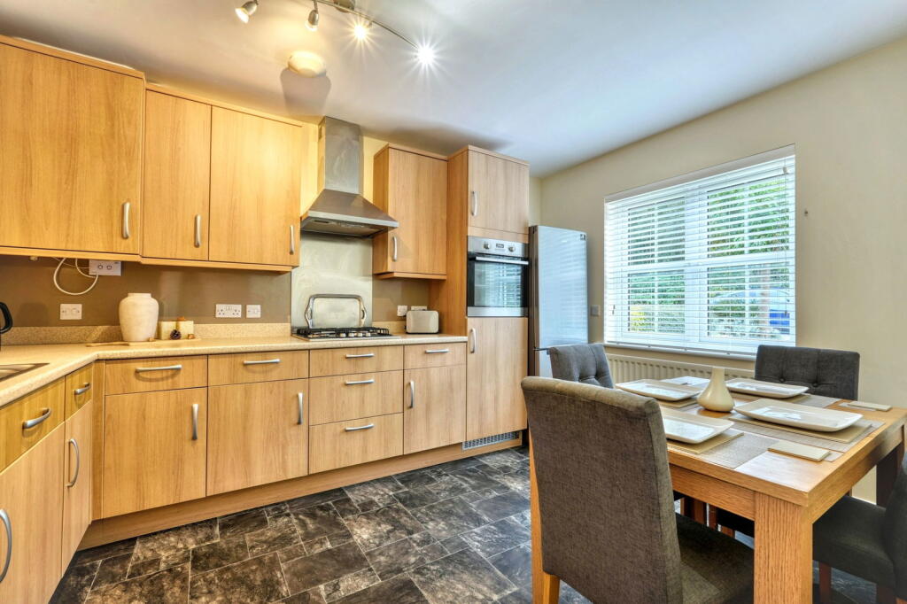 Oak Drive, Stainburn, Workington, CA14 1WY photo 2