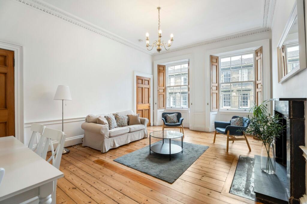 Apartment in Edinburgh, Silvermills, New Town/Broughton - View 2
