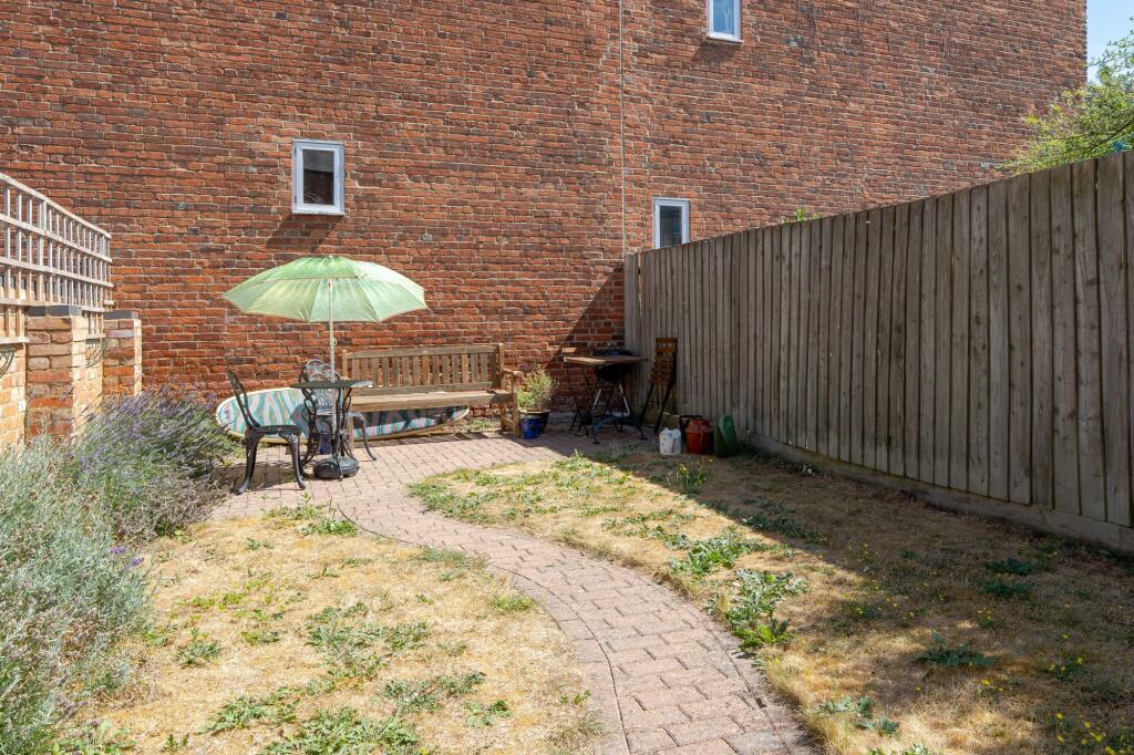 Apartment in Oxford - View 4