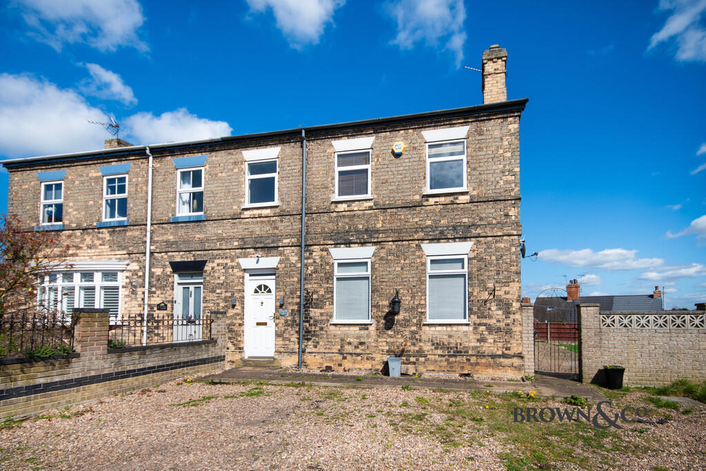 Main image of property: Station Villas, Station Road