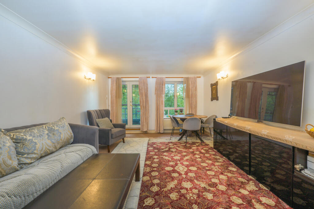 Main image of property: Finch Lodge, 
Admiral Walk, W9