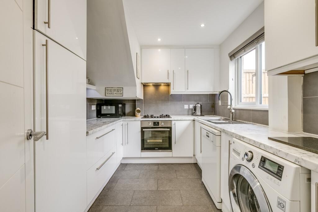 Additional image 4 of Poppyfields, Welwyn Garden City, Hertfordshire, AL7